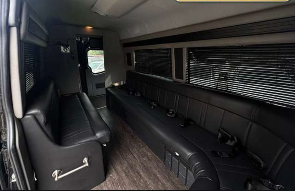 Large VAN Internal 11 Passengers